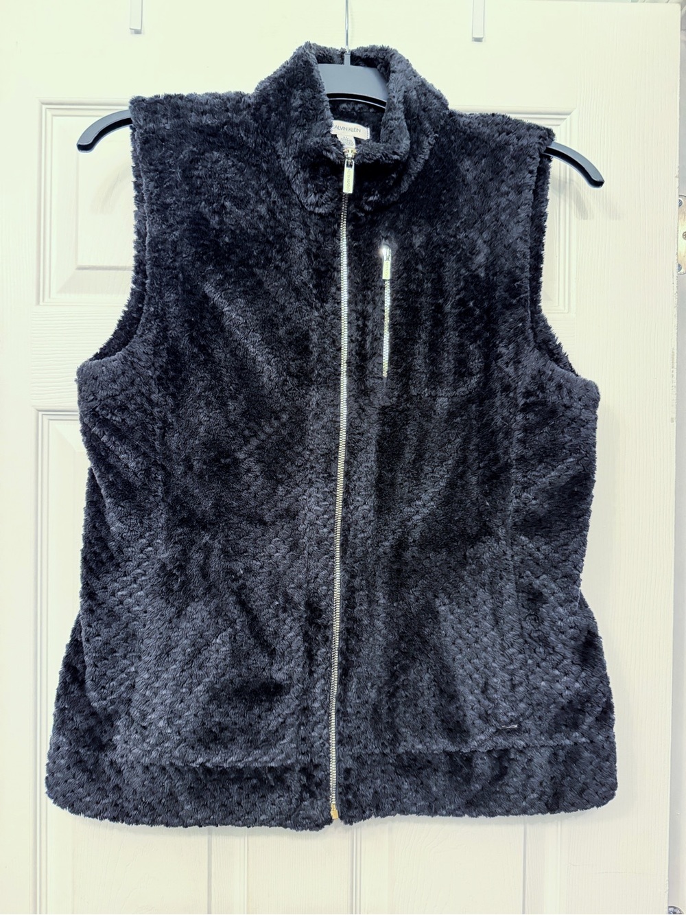 Calvin Klein Plush Zip-Front Women's Vest - Black
